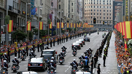 desfile real en las calles de madrid